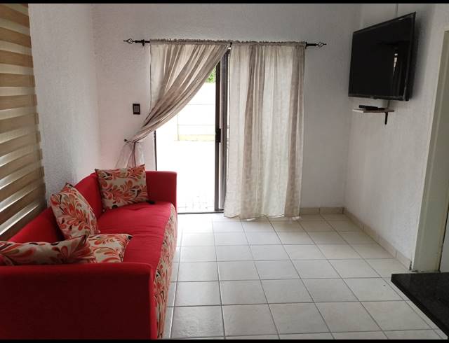 3 BEDROOM FREEHOLD FOR SALE IN OOS EINDE